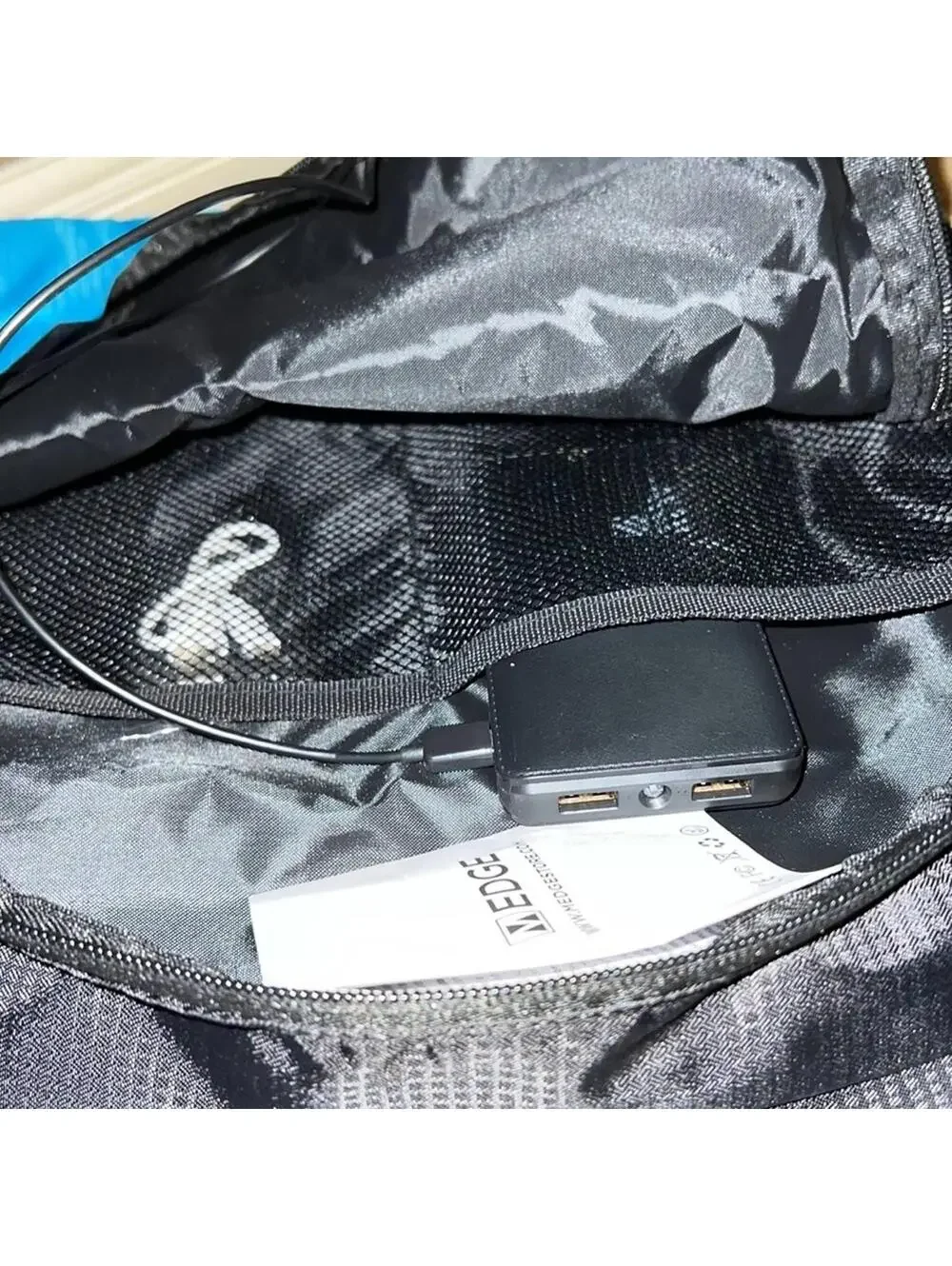 M Edge Tech Sackpack with Rechargeable portable phone battery NWT BLACK/ Blue